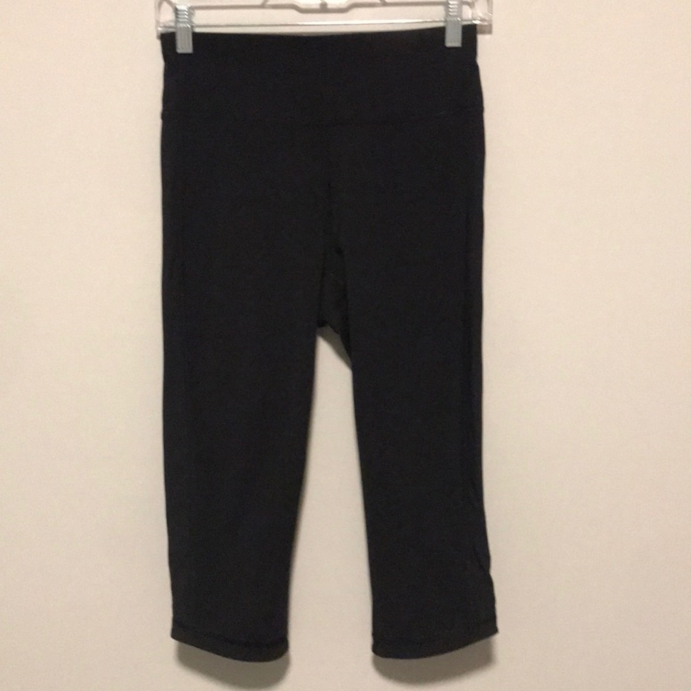 Lululemon cropped leggings